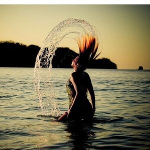 Meet your Posher, Yvette